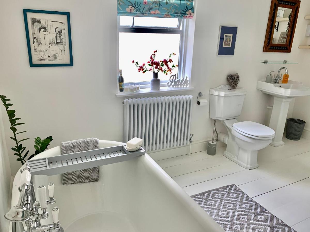 Lovely 3 Bed House In The Heart Of Cheltenham Esterno foto
