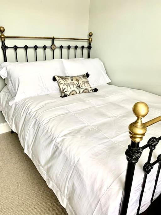 Lovely 3 Bed House In The Heart Of Cheltenham Esterno foto